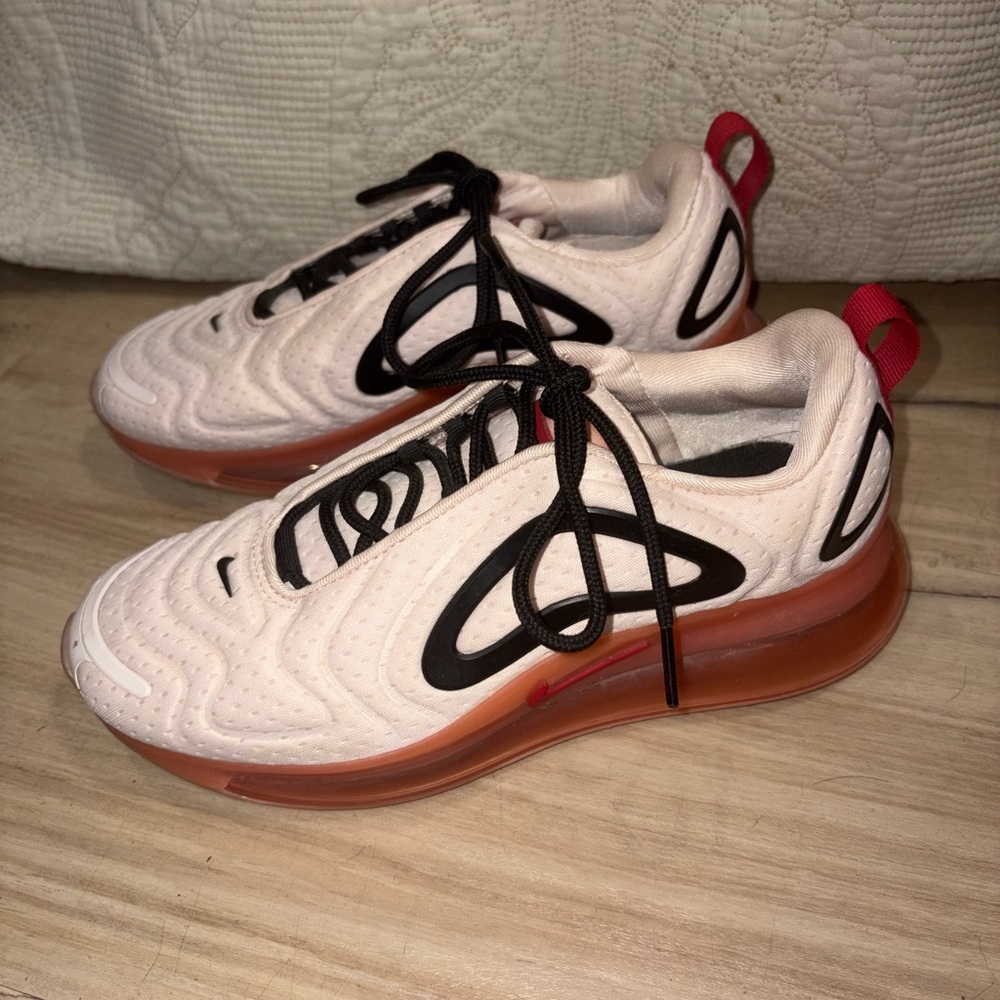Nike Air Max 720  Sneakers